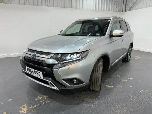 Mitsubishi Outlander 2.0 Mivec 4 Suv Cvt 4Wd Euro 6 Ss 1 Silver #3