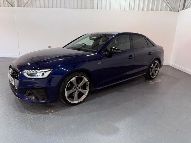 Audi A4 2.0 Tfsi 35 Black Edition Saloon S Tron Blue #3