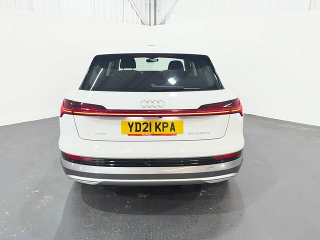 Audi E-tron 50 Technik Suv Quattro 71.2Kwh YD21KPA White #4