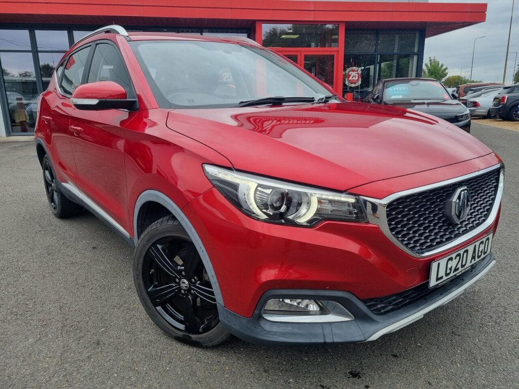 MG ZS 1L Exclusive Red