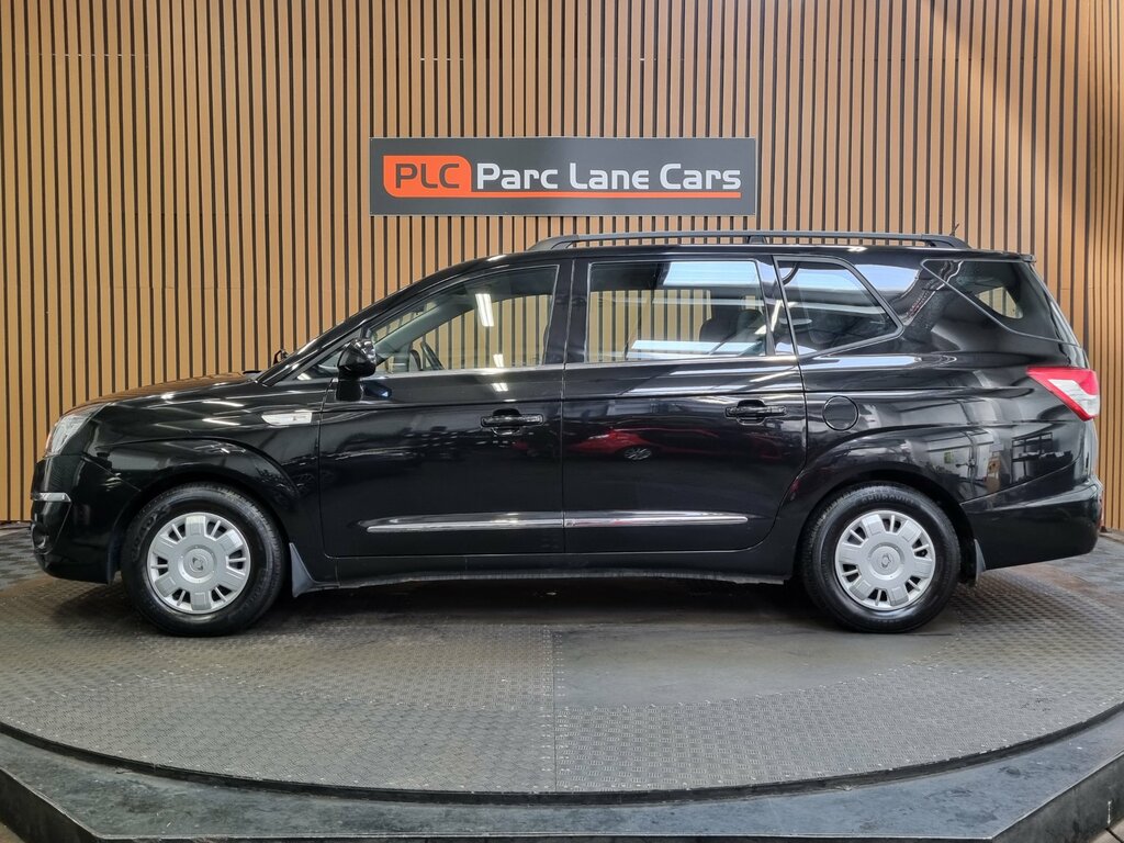 SsangYong Turismo 2.2D Se Mpv Euro 6 178 Ps - 7 Black #6