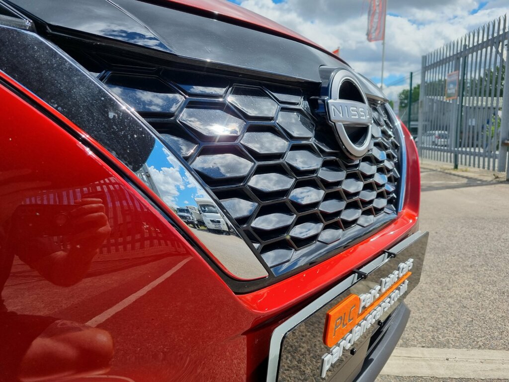Nissan Juke 1.6 N-connecta Suv Hybrid - Hybrid Red