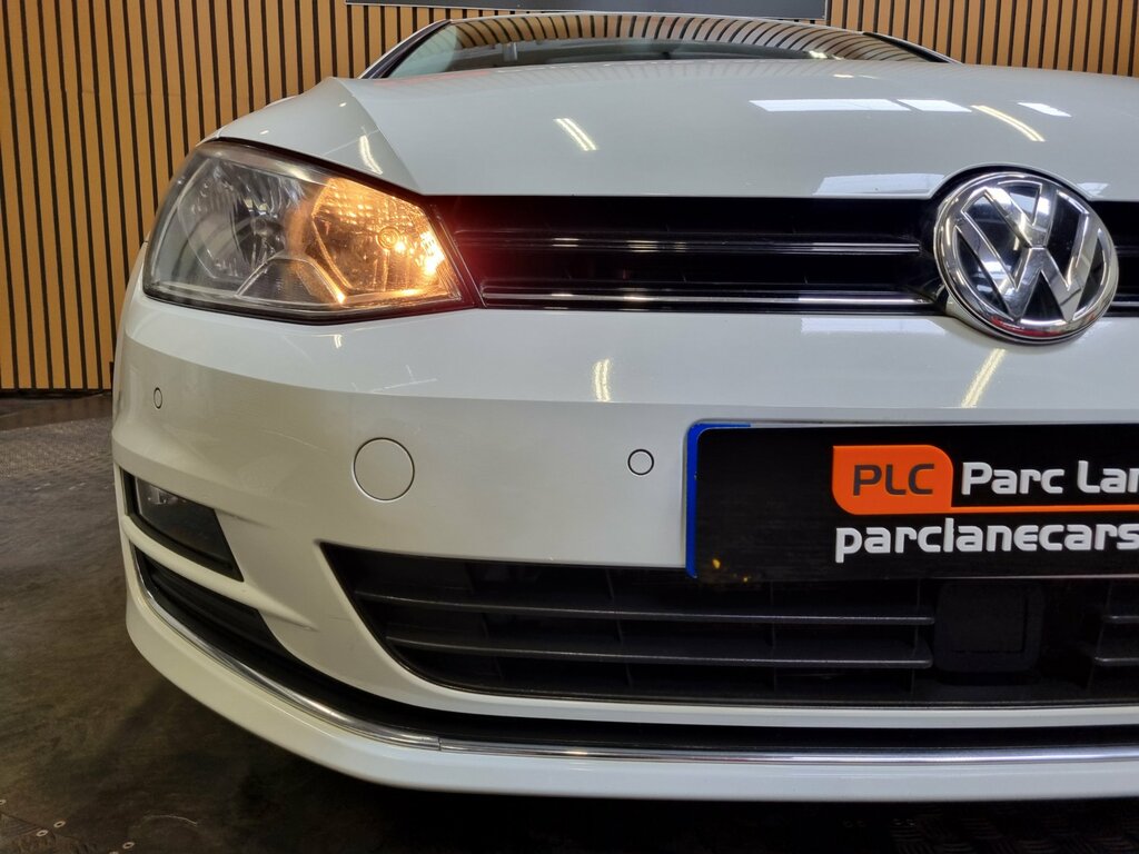 Volkswagen Golf 2.0 Tdi Bluemotion Tech Gt Hatchback - One Own White #5
