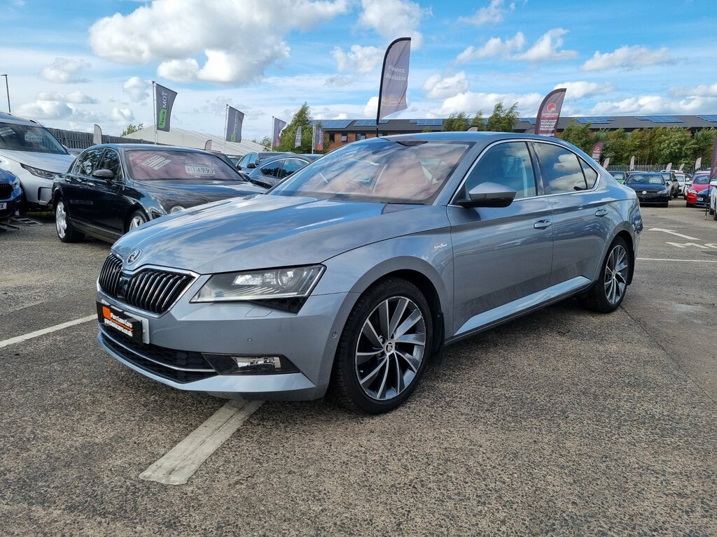 Skoda Superb 2.0 Tdi Laurin Klement Hatchback Dsg - Only 4000 Grey #2