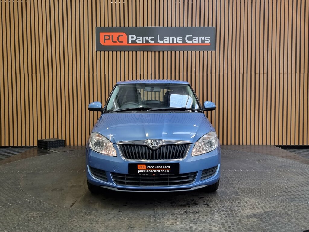 Skoda Fabia 1.2 Se Hatchback - Only 17000 Mi Blue #2