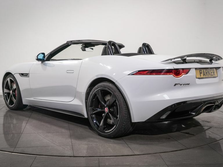 Jaguar F-Type 2.0 R-dynamic White #4