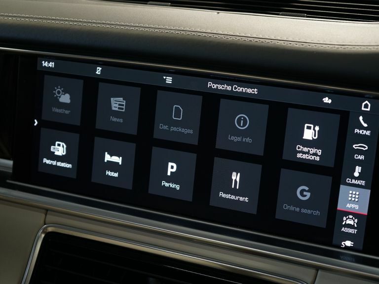 Porsche Panamera V6 E-hybrid 17.9Kwh 4 Platinum Edition Saloon Pdk #36