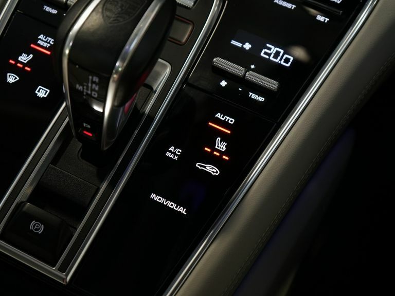 Porsche Panamera V6 E-hybrid 17.9Kwh 4 Platinum Edition Saloon Pdk #44