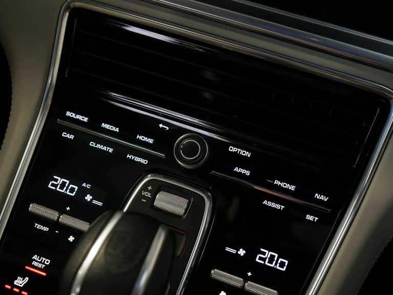 Porsche Panamera V6 E-hybrid 17.9Kwh 4 Platinum Edition Saloon Pdk #42