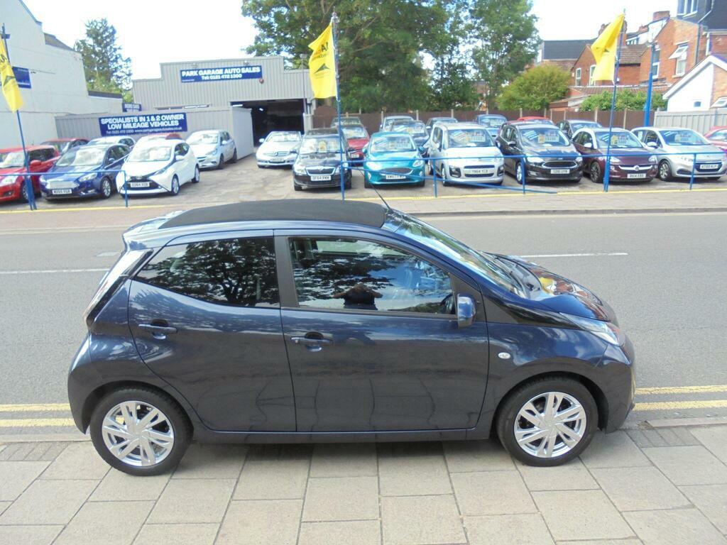 Toyota Aygo 1.0 Vvt-i X-pression X-wave Euro 5 Blue #3