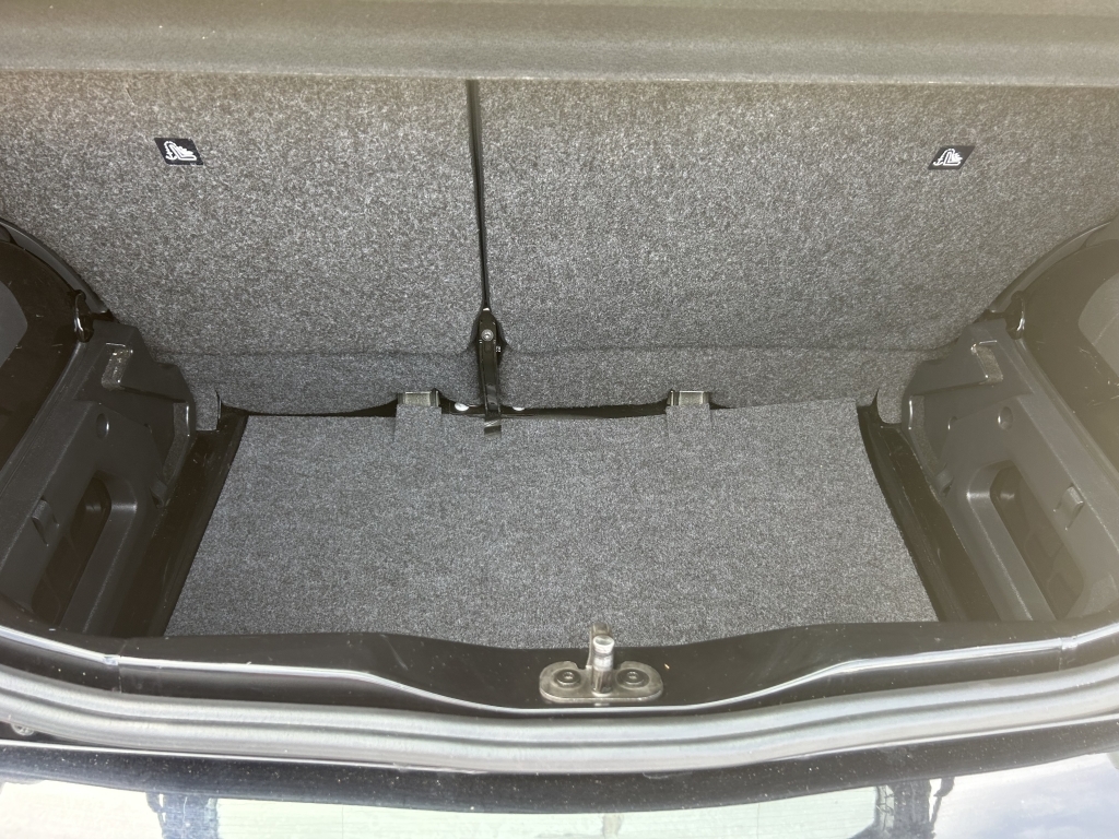 Volkswagen Up 1.0 Move Up Euro 6 Ss Black #18