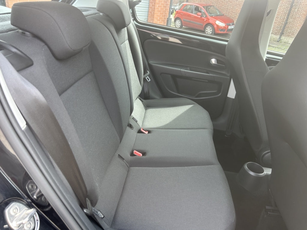 Volkswagen Up 1.0 Move Up Euro 6 Ss Black #11