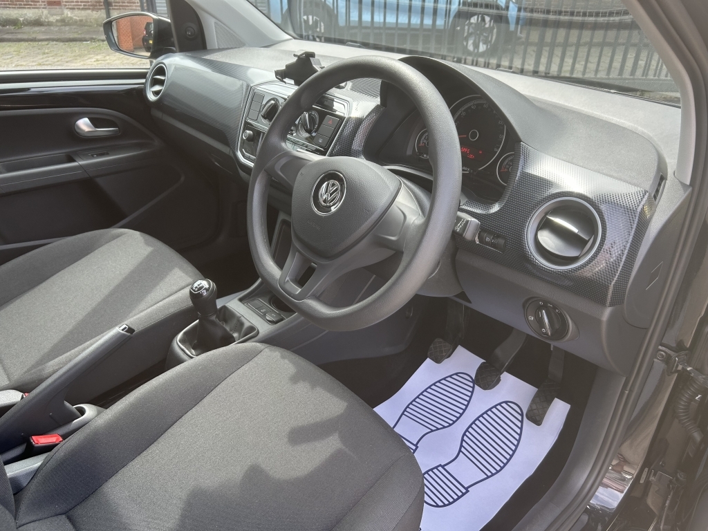 Volkswagen Up 1.0 Move Up Euro 6 Ss Black #8