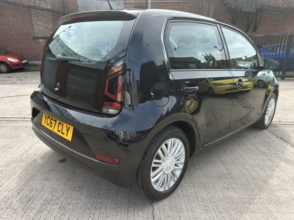 Volkswagen Up 1.0 Move Up Black #6