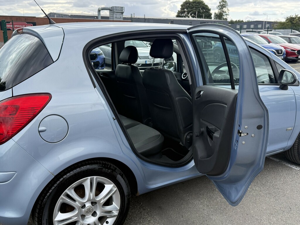 Vauxhall Corsa 1.4 Corsa Club Ac Green #12
