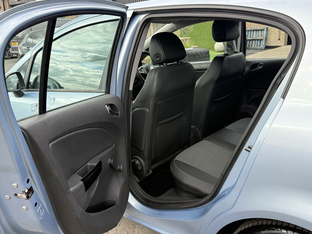 Vauxhall Corsa 1.4 Corsa Club Ac Green #10