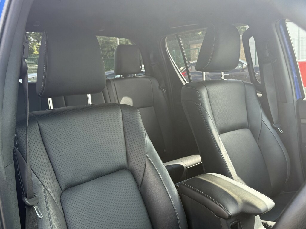 Toyota HILUX Invincible X 4Wd D-4d Dcb Grey #22