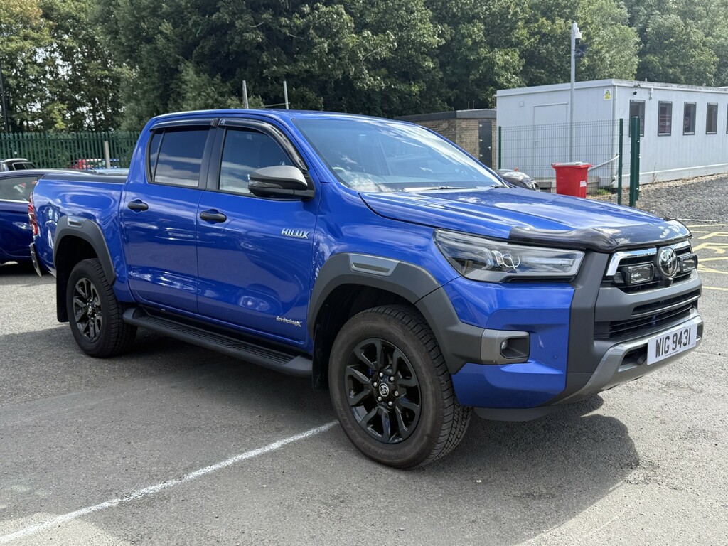 Toyota HILUX 2.8 D-4d Invincible X Blue #2
