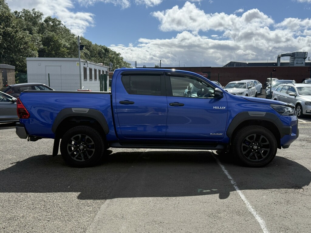 Toyota HILUX 2.8 D-4d Invincible X Blue #5