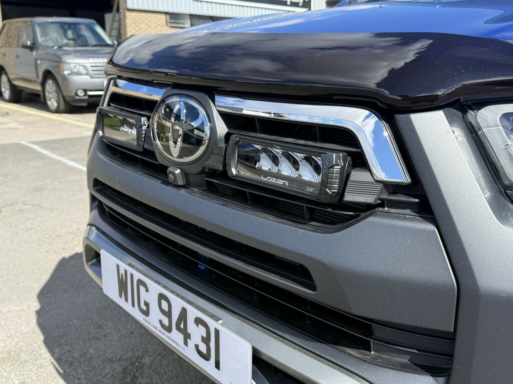 Toyota HILUX Invincible X 4Wd D-4d Dcb Grey #14