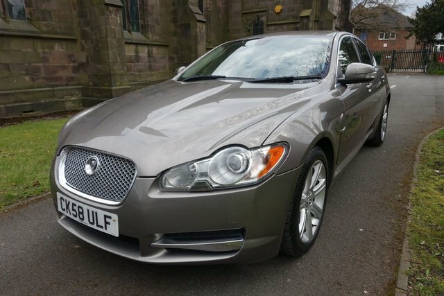 Jaguar XF 2.7 Luxury V6 204 Bhp Grey