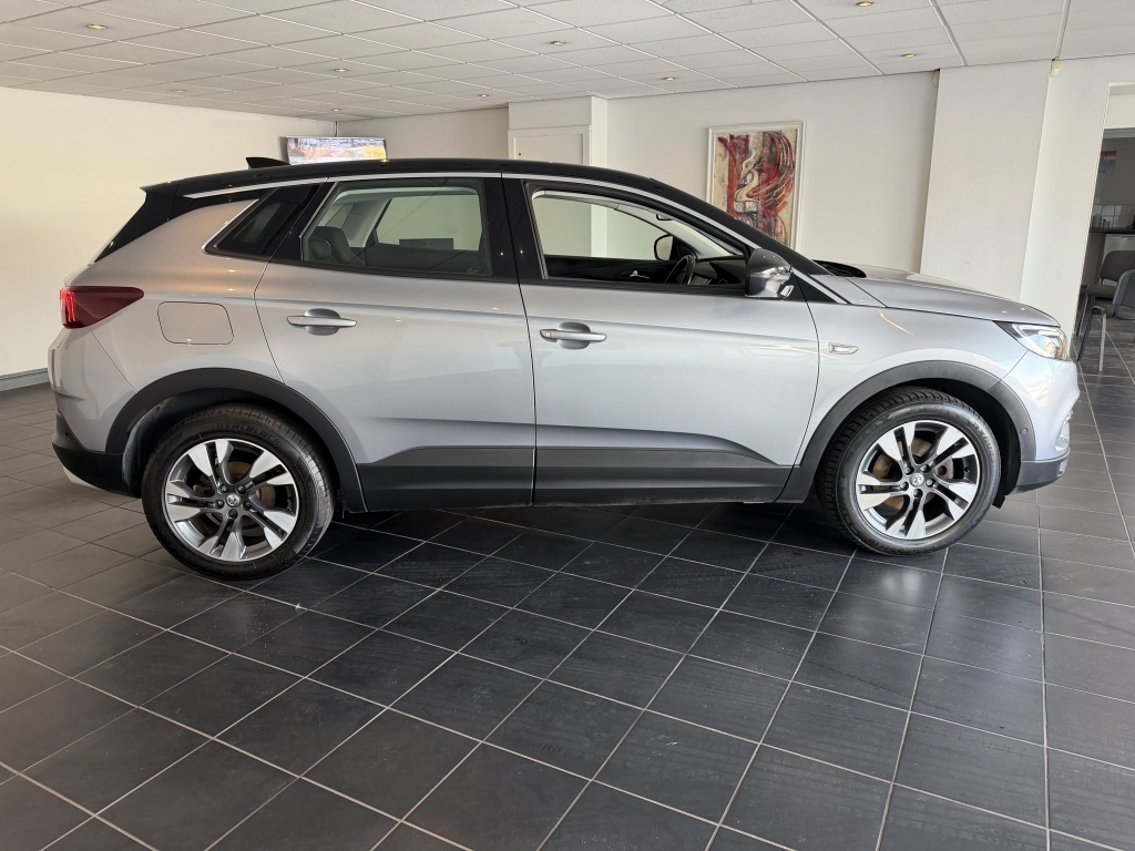 Vauxhall Grandland X Turbo D Business Edition Grey #8