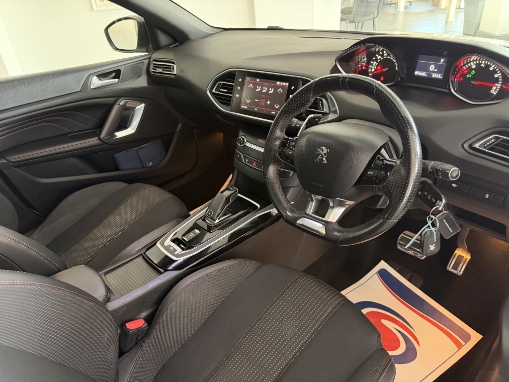 Peugeot 308 1.5 Bluehdi Gt Line Euro 6 Ss Red #10