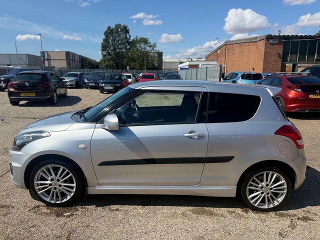 Suzuki Swift Hatchback Silver #5