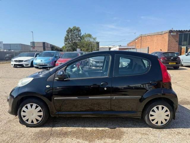Peugeot 107 Hatchback Black #6