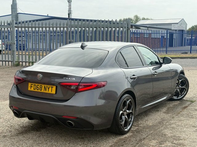 Alfa Romeo Giulia Saloon Grey #4