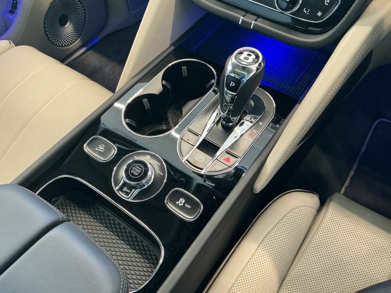 Bentley Bentayga 4.0 V8 S Touring Spec Estate  #12