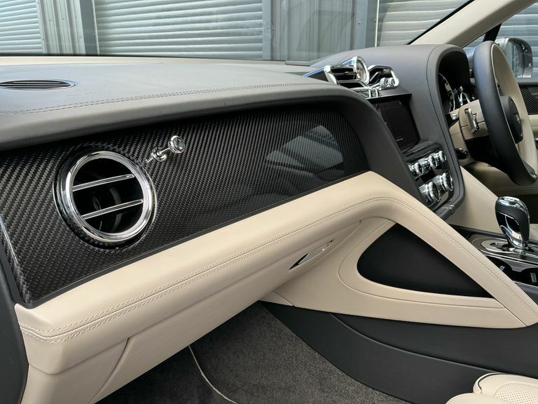 Bentley Bentayga 4.0 V8 S Touring Spec Estate  #17