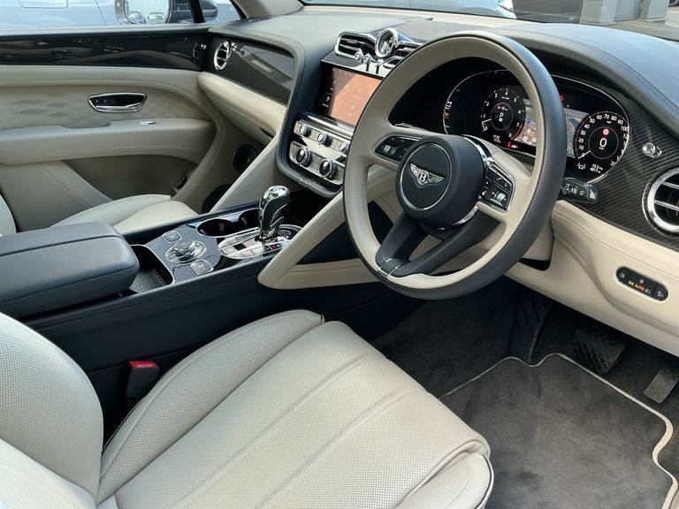 Bentley Bentayga 4.0 V8 S Touring Spec Estate  #36