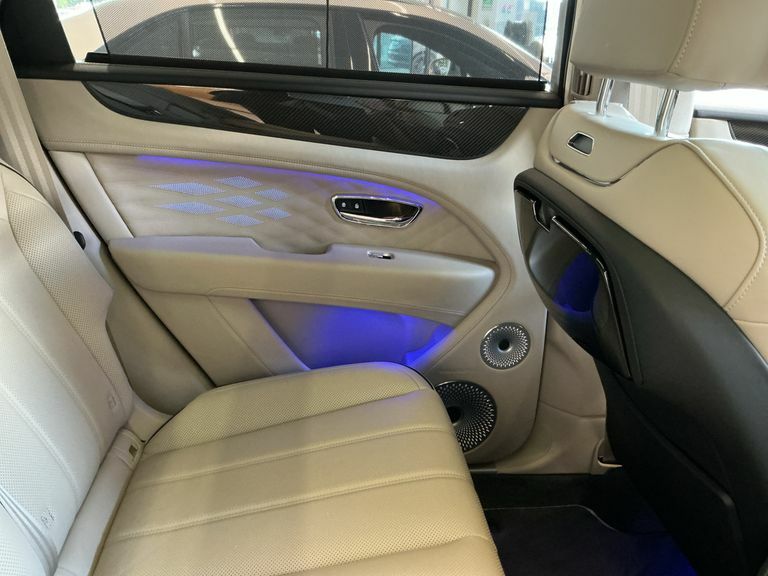Bentley Bentayga 4.0 V8 S Touring Spec Estate  #20