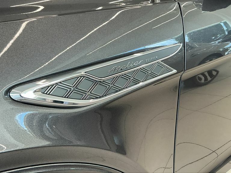Bentley Bentayga 4.0 V8 S Touring Spec Estate  #32