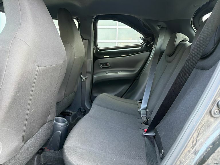 Toyota Aygo X Edge White #7