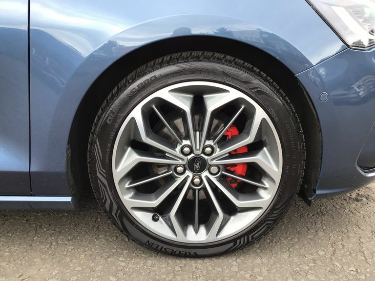 Ford Focus 1.0T Ecoboost St-line X Estate E White #5