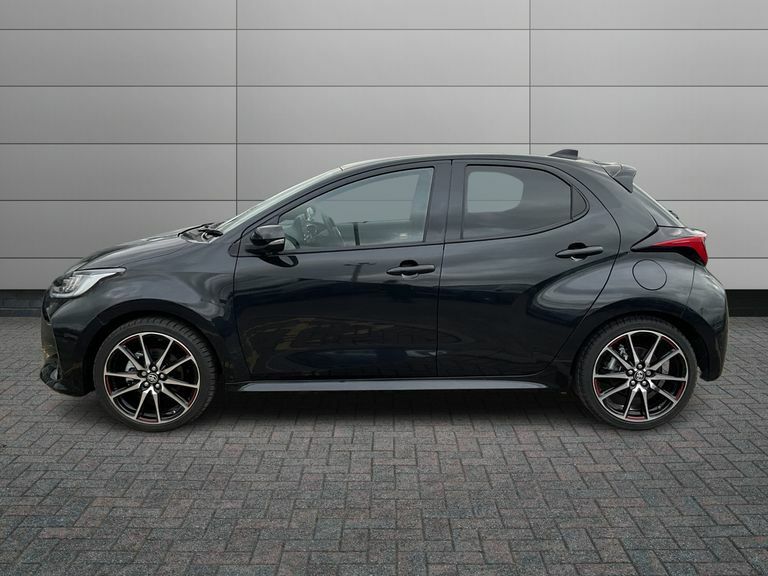 Toyota Yaris 1.5 Vvt-h Excel E-cvt Euro 6 Ss Black #17
