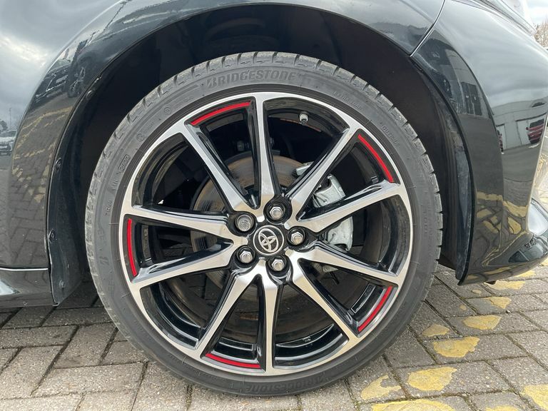 Toyota Yaris 1.5 Vvt-h Excel E-cvt Euro 6 Ss Black #16