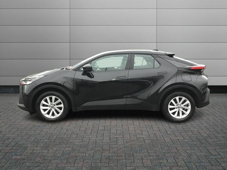 Toyota C-Hr 1.8 Vvt-h Excel Cvt Euro 6 Ss White #17