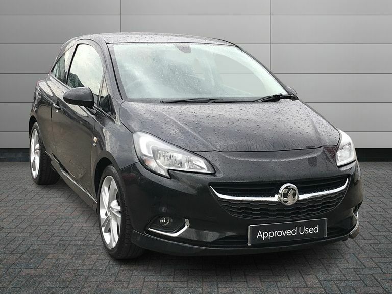 Vauxhall Corsa 1.4 Limited Edition 35 Pounds Road Tax Black #1