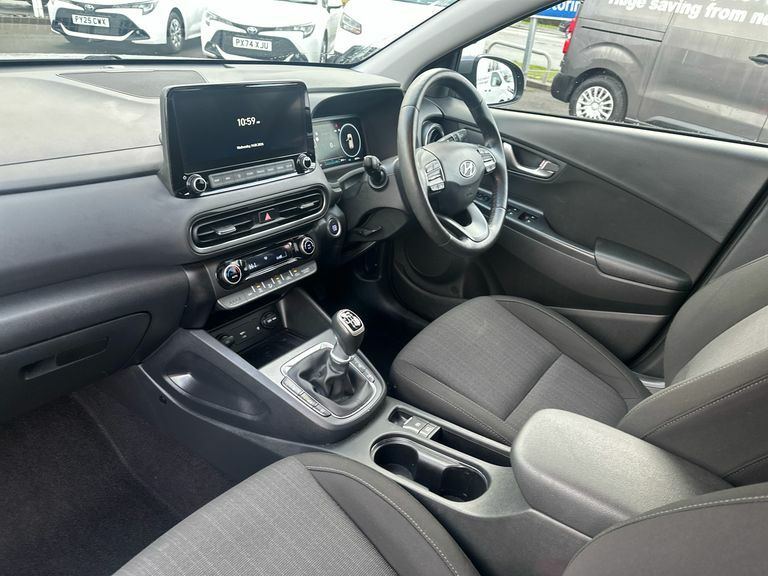 Hyundai Kona 1.6 Gdi Hybrid Premium Dct Grey #3