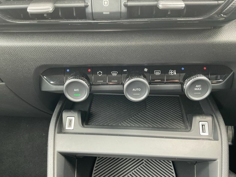 Citroen C4 Aircross 1.6 Plug-in Hybrid Ma Blue #15