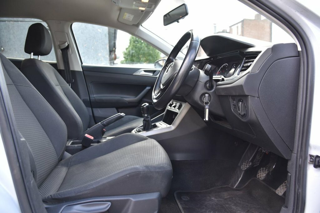 Volkswagen Polo Mk6 Hatchback 1.0 Tsi 95Ps Match 16 Las Min Silver #20