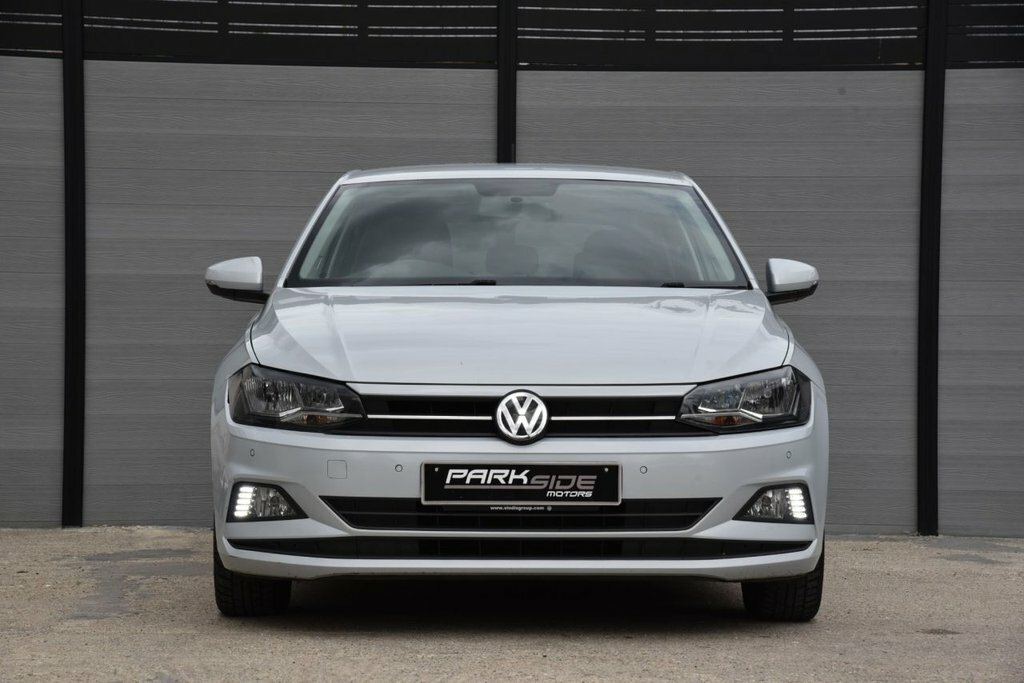 Volkswagen Polo 1L Match Evo Silver #4