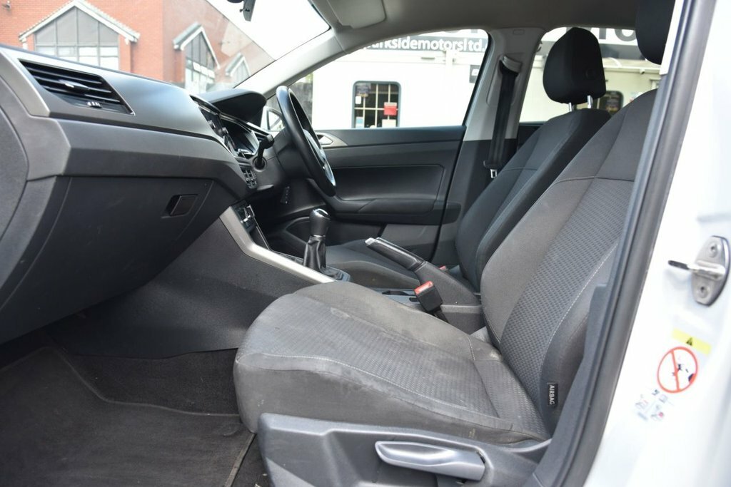 Volkswagen Polo Mk6 Hatchback 1.0 Tsi 95Ps Match 16 Las Min Silver #21
