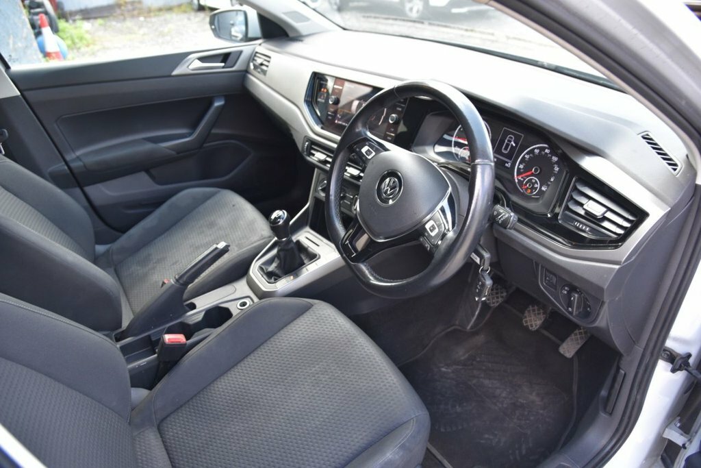 Volkswagen Polo Mk6 Hatchback 1.0 Tsi 95Ps Match 16 Las Min Silver #18