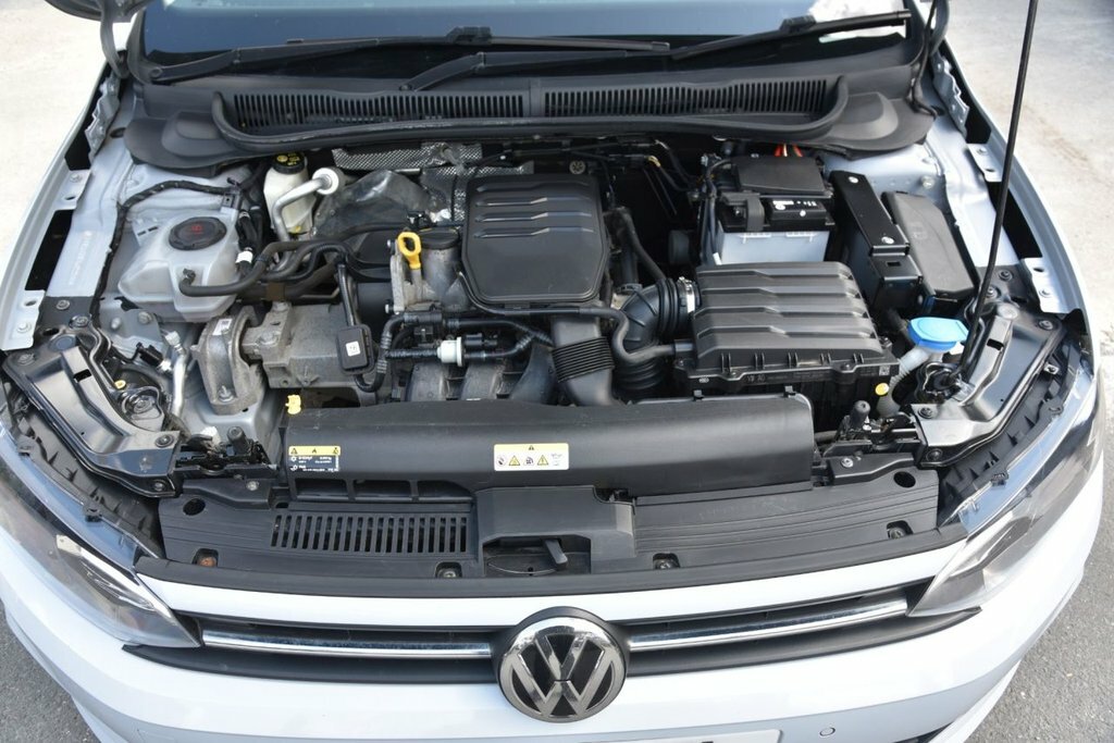 Volkswagen Polo Mk6 Hatchback 1.0 Tsi 95Ps Match 16 Las Min Silver #34