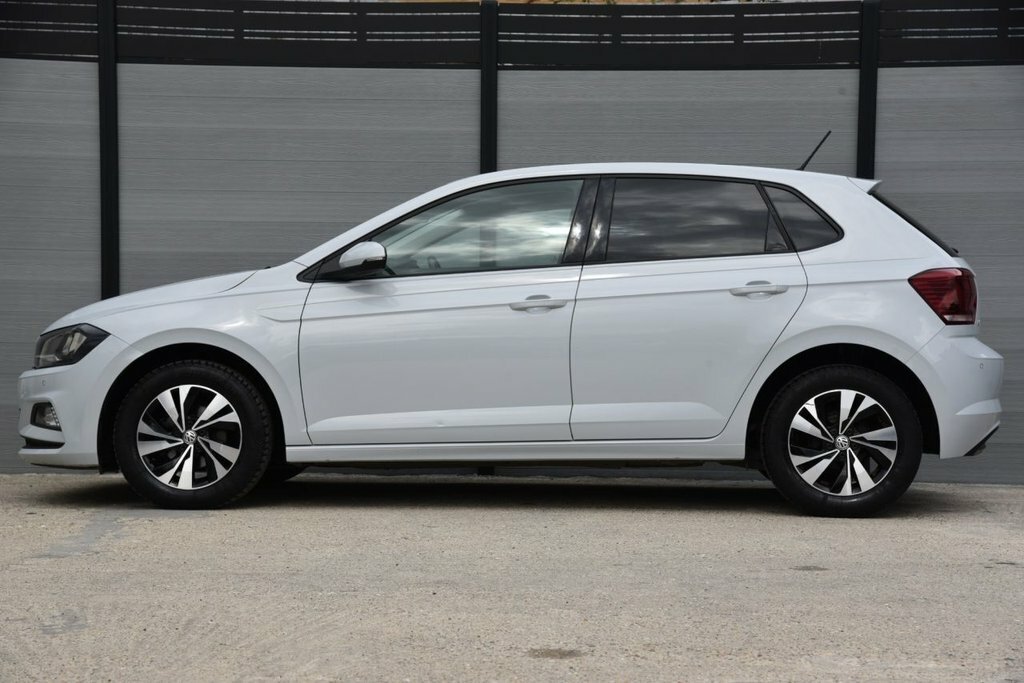 Volkswagen Polo 1L Match Evo Silver #6