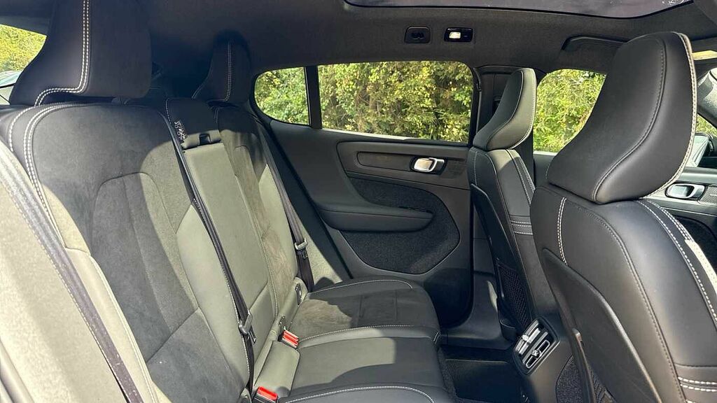 Volvo C40 Recharge Pro, Twin Motor Grey #6